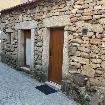 Holiday home Casa De Xisto Ti Maria